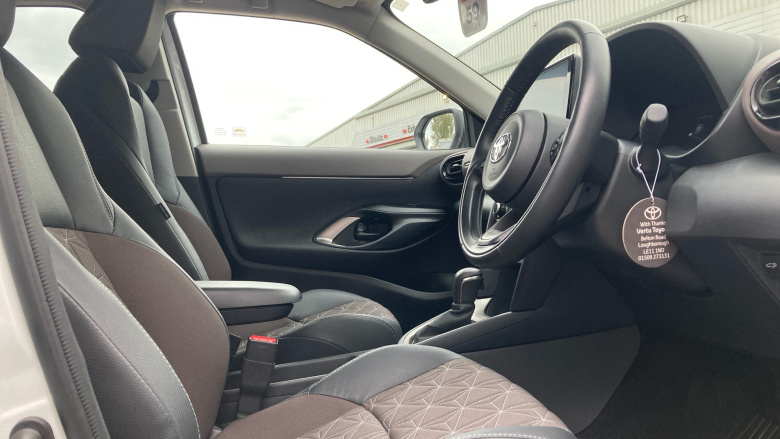 Toyota Yaris Cross 1.5 Hybrid Excel 5dr CVT Hybrid Estate